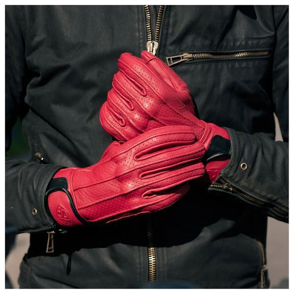 Speed Gloves Signet Red OUTLET